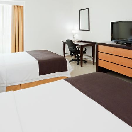 Holiday Inn Express Paraiso - Dos Bocas, An Ihg Hotel Номер фото