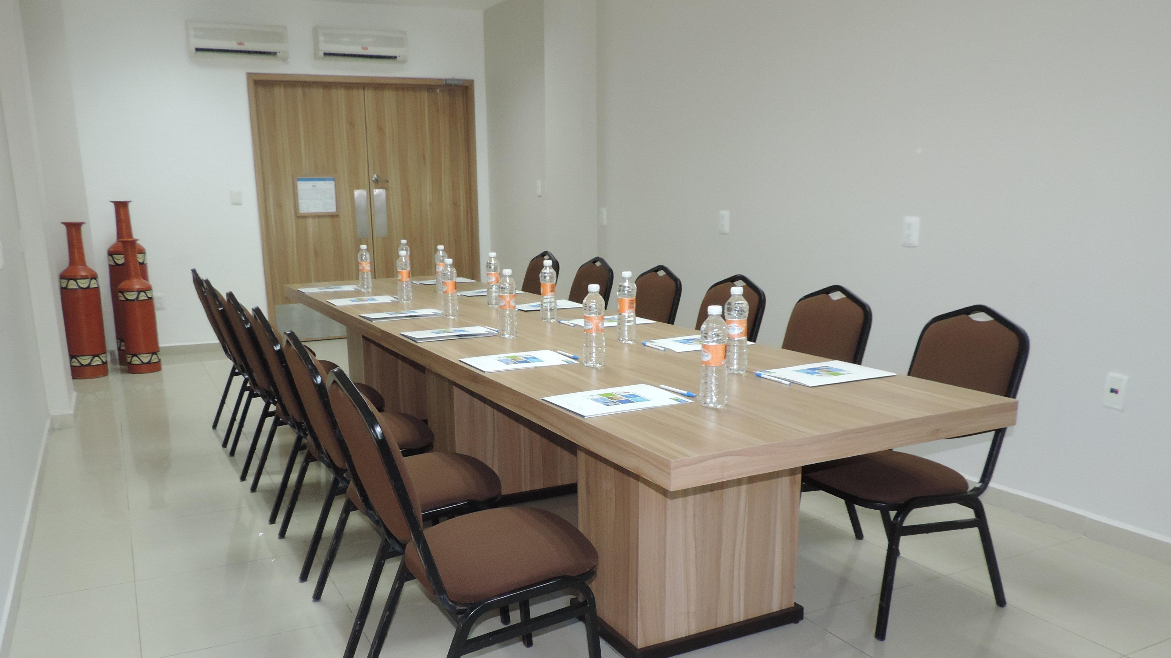 Holiday Inn Express Paraiso - Dos Bocas, An Ihg Hotel Екстер'єр фото